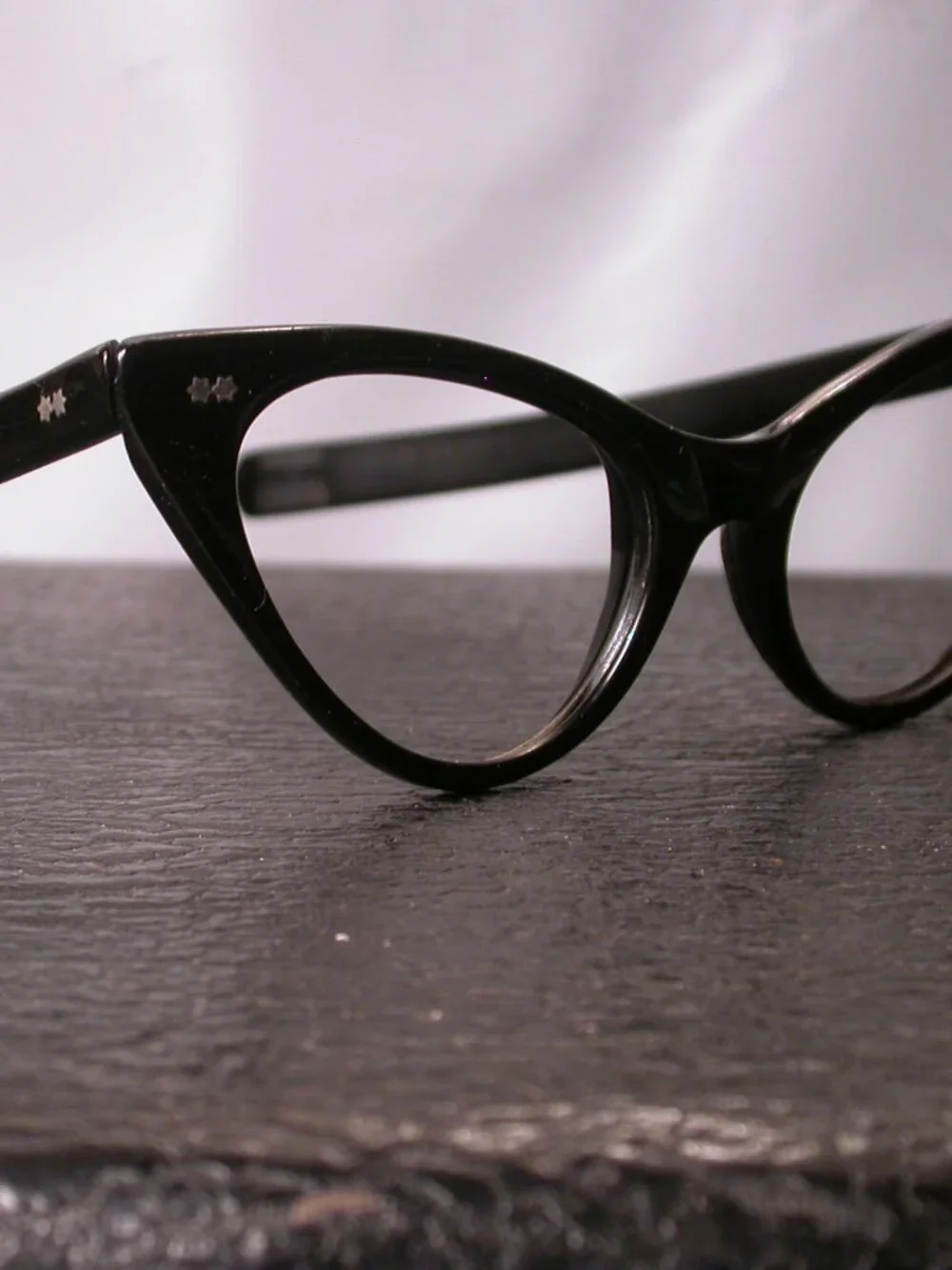Vintage Sophisticate Black Bold Cat Eye Eyeglasses Frames